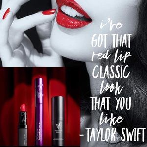 Younique December bundle ❤️❤️